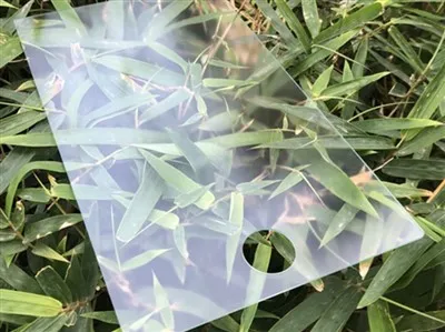 Antireflexné sklo leptané kyselinou